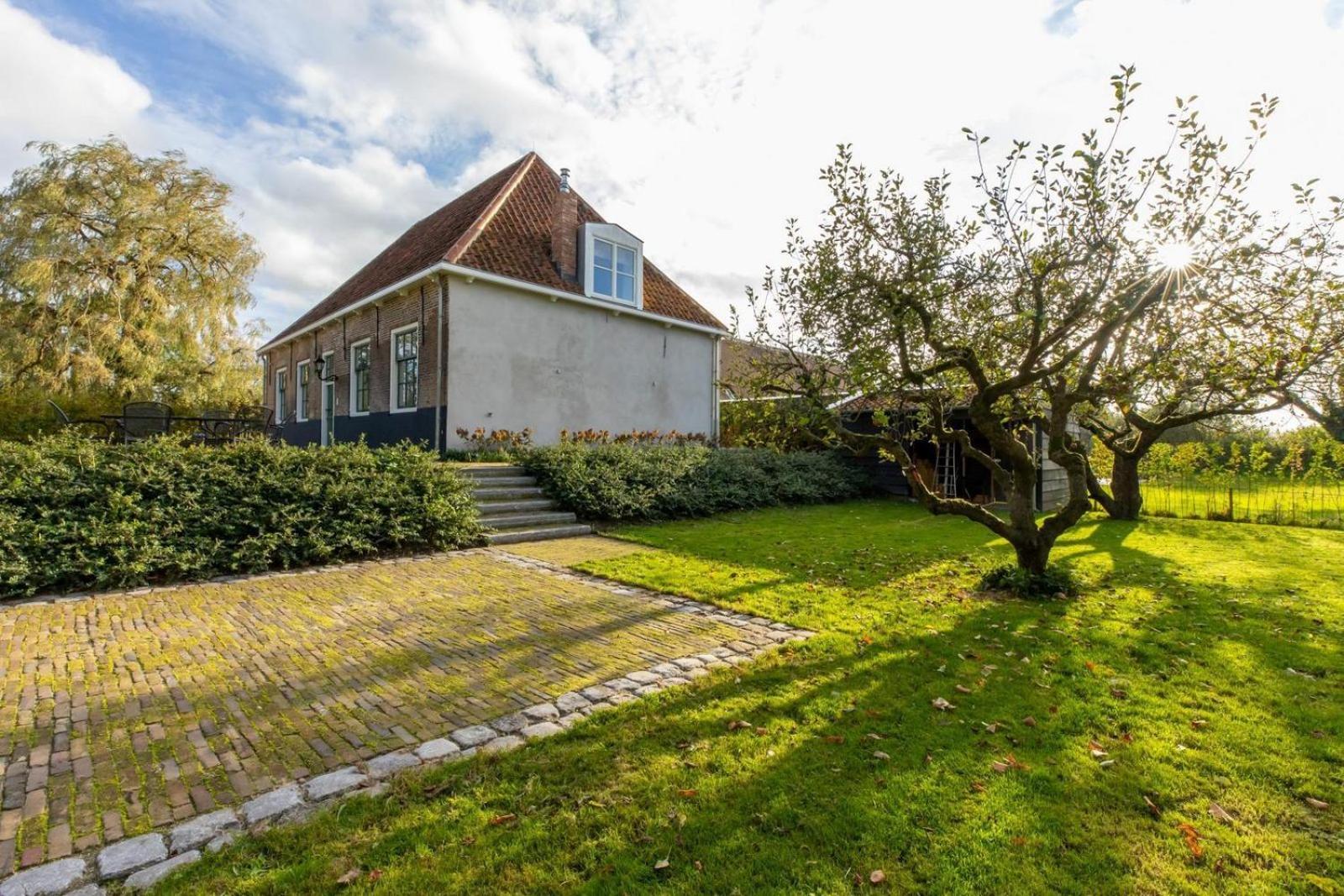 Vakantiehuis 'Boerderij Molenhof' - Stationsweg 5 | Heinkenszand Eksteriør billede